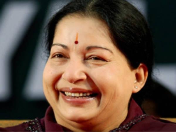 Jayalalithaa launches distribution of 8 gram gold coins