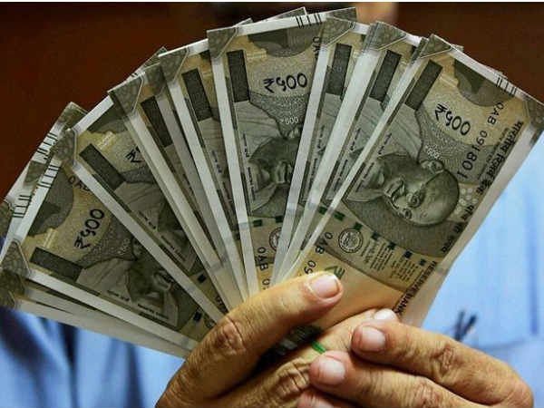 Diwali Gift: करसोग के वरिष्ठ नागरिकों को मिला दिवाली का गिफ्ट, जानिए कितने लोगों को मिली सामाजिक सुरक्षा पेंशन